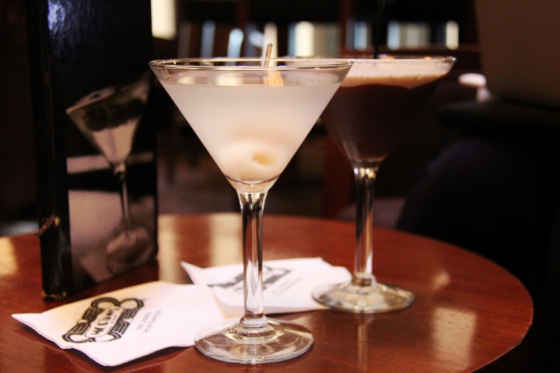 brasserie-MOUANS SARTOUX-min_martini_bar_lychee_chocolate_alcohol_liquor_happy_hour_happy-910161